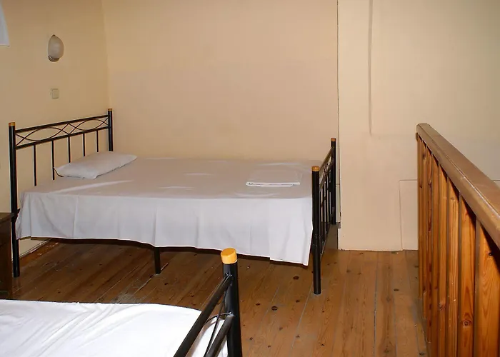 κυδωνία Πανσιόν